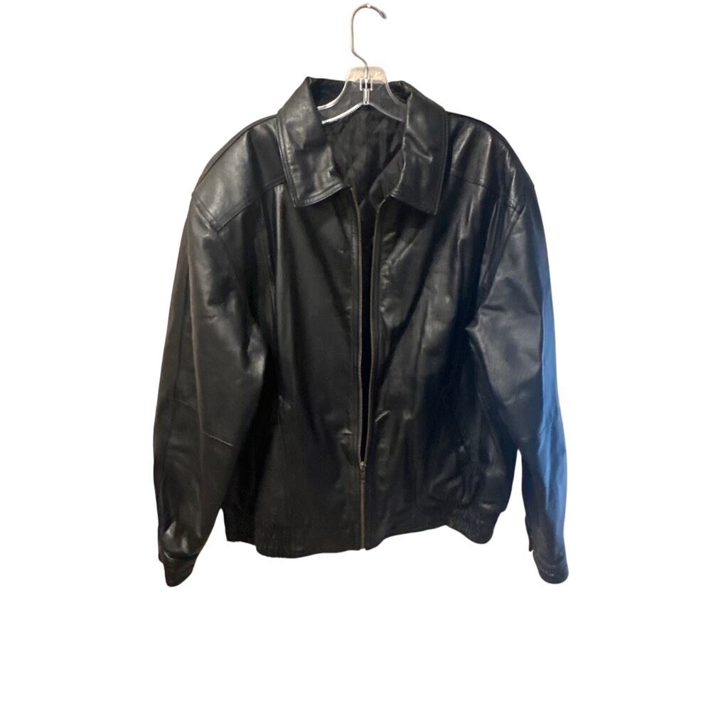 Mens Mazzoni Black Leather Bomber Jacket. Size Large